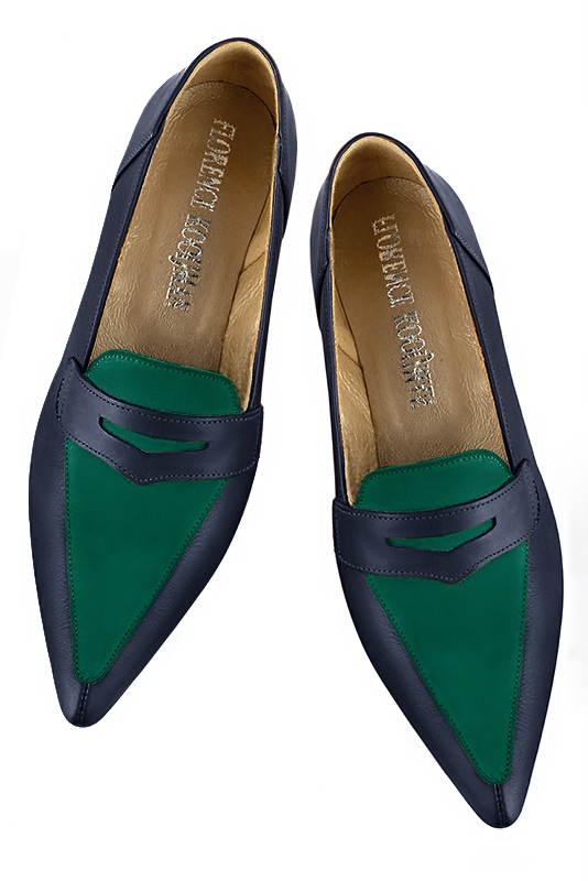 Navy blue and emerald green women's essential loafers. Pointed toe. Flat flare heels. Top view - Florence KOOIJMAN